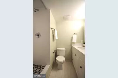 1245 13th Street NW #902, Washington, DC 20005 - Photo 31