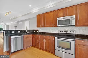 1730 1st St NW, Washington, DC 20001 - Photo 9