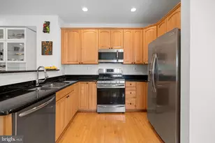 1215 V St NW, Washington, DC 20009 - Photo 11