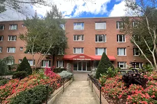 2400 41st St NW, Washington, DC 20007 - Photo 5