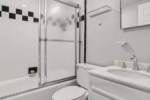 2501 Calvert St NW, Washington, DC 20008 - Photo 23