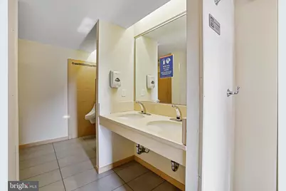 801 Pennsylvania Avenue SE #301, Washington, DC 20003 - Photo 19