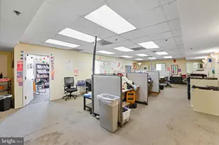 801 Pennsylvania Ave. SE, Washington, DC 20003 - Photo 39