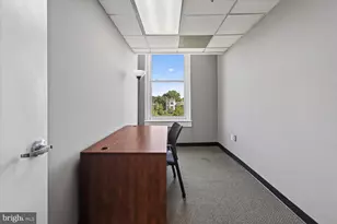 801 Pennsylvania Ave. SE, Washington, DC 20003 - Photo 17
