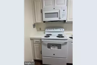 2555 NW Pennsylvania Avenue NW #919, Washington, DC 20037 - Photo 19