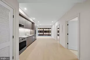 2121 Ward Pl NW, Washington, DC 20037 - Photo 3