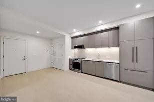 2121 Ward Pl NW, Washington, DC 20037 - Photo 5