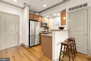 739 Newton Pl NW, Washington, DC 20010 - Photo 5