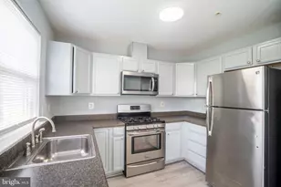 902 Blakney Ln SE, Washington, DC 20032 - Photo 13