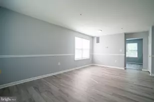 902 Blakney Ln SE, Washington, DC 20032 - Photo 5