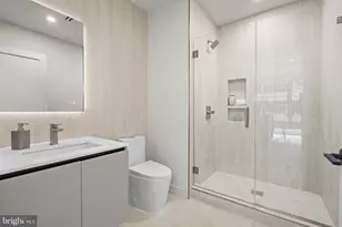 2121 Ward Pl NW, Washington, DC 20037 - Photo 13