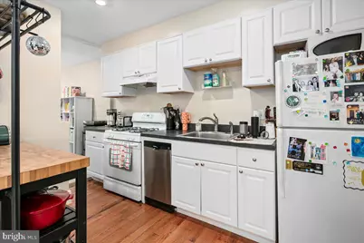 304 2nd Street SE, Washington, DC 20003 - Photo 9