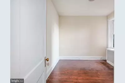 513 10th Street SE, Washington, DC 20003 - Photo 11