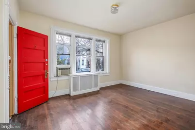 513 10th Street SE, Washington, DC 20003 - Photo 7