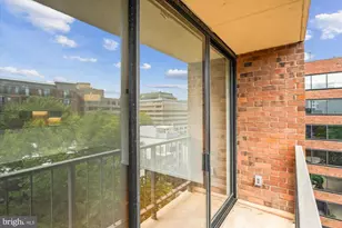 2555 Pennsylvania Ave NW, Washington, DC 20037 - Photo 35