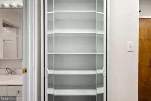 1318 22nd St NW, Washington, DC 20037 - Photo 21