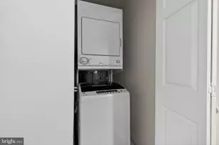 2441 18th St NW, Washington, DC 20009 - Photo 21