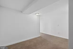 2441 18th St NW, Washington, DC 20009 - Photo 9