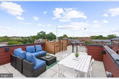 733 8th Street SE #304, Washington, DC 20003 - Photo 15