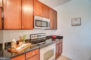 1391 Pennsylvania Ave. SE, Washington, DC 20003 - Photo 11