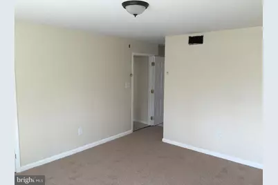 428 Newcomb Street SE, Washington, DC 20032 - Photo 3