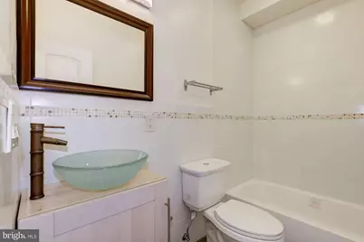 335 H Street NE, Washington, DC 20002 - Photo 7