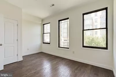 335 H Street NE, Washington, DC 20002 - Photo 15