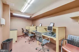 950 25th St NW, Washington, DC 20037 - Photo 39
