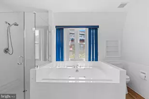 3324 Banneker Dr NE, Washington, DC 20018 - Photo 3