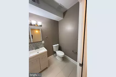 532 8th Street SE #3, Washington, DC 20003 - Photo 11