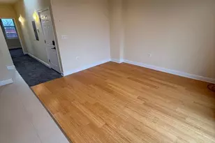 532 8th St SE, Washington, DC 20003 - Photo 5