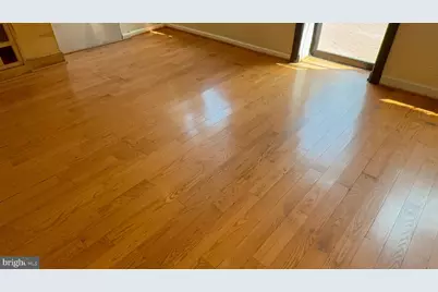 1005 8th Street SE, Washington, DC 20003 - Photo 7