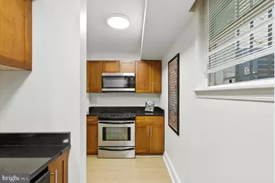 1367 K Street SE #B, Washington, DC 20003 - Photo 13