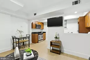 1367 K St SE, Washington, DC 20003 - Photo 9