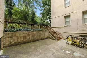 1367 K St SE, Washington, DC 20003 - Photo 19