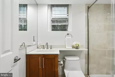 1367 K Street SE #B, Washington, DC 20003 - Photo 17