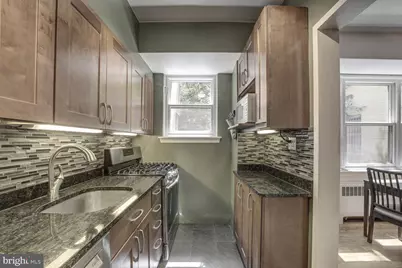 3025 Ontario Road NW #105, Washington, DC 20009 - Photo 11