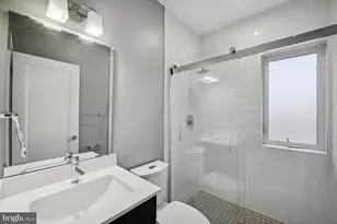 2724 12th St NE, Washington, DC 20018 - Photo 5