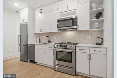 256 15th Street SE #1, Washington, DC 20003 - Photo 5