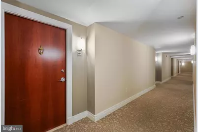 915 E Street NW #602, Washington, DC 20004 - Photo 5