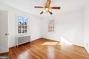 1350 Somerset Pl NW, Washington, DC 20011 - Photo 17