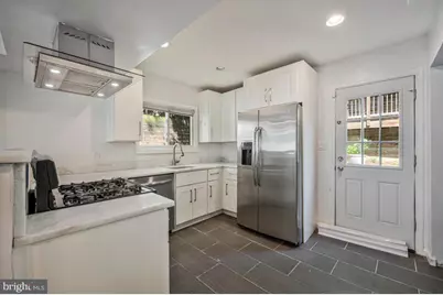 5318 Jay Street NE, Washington, DC 20019 - Photo 11