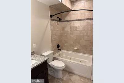 4004 Edmunds Street NW #7, Washington, DC 20007 - Photo 7