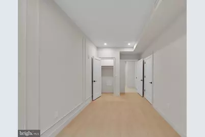 2121 Ward Place NW #405, Washington, DC 20037 - Photo 9