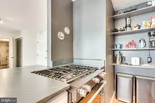 1545 18th St NW, Washington, DC 20036 - Photo 27