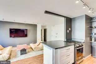 1545 18th St NW, Washington, DC 20036 - Photo 23