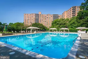 4201 Cathedral Ave NW, Washington, DC 20016 - Photo 27