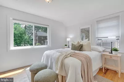 2842 30th Street NE, Washington, DC 20018 - Photo 5