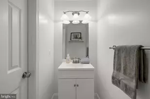 925 Decatur St NW, Washington, DC 20011 - Photo 15