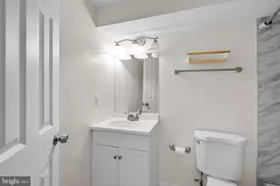 925 Decatur St NW, Washington, DC 20011 - Photo 33